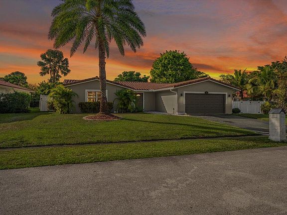 2nd image of 3790 NW 114th Avenue