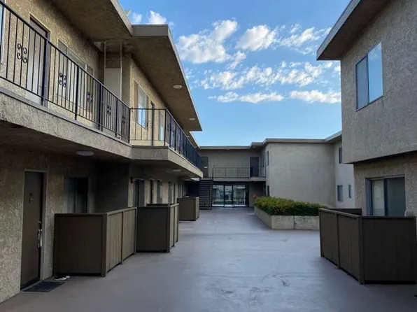 18375 Collins St, 18375 Collins St #202, Tarzana, CA 91356