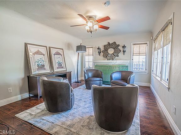4th image of 4578 Merrill Ave