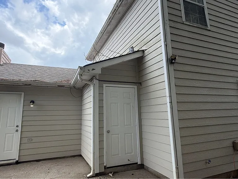 4303 Chalet Cir NW — Photo 14