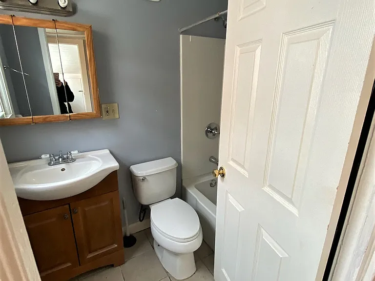 1920 E Genesee St #1 — Photo 13