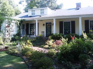 2301 Sleepy Hollow Ln, Germantown, TN 38138