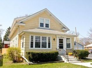 2754 Bernard Pl, Evanston, IL 60201