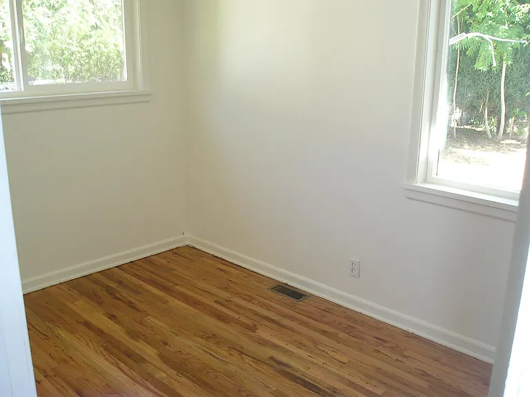 754 N Colorado St — Photo 6