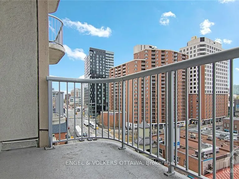 200 Rideau St #904 — Photo 13