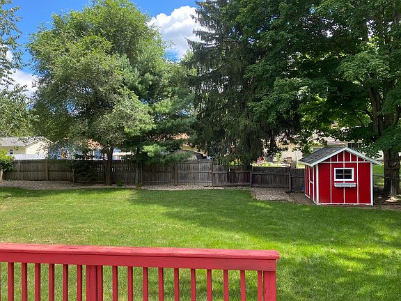 5th image of 514 Sibley Ln