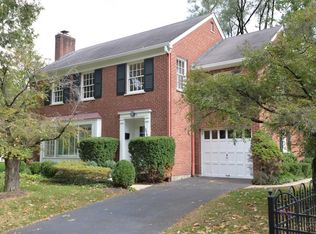 3706 Pleasant St, Cincinnati, OH 45227