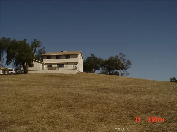 38400 San Ignacio Rd, Hemet, CA 92544