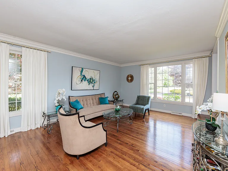 30 Cableknoll Ln — Photo 10