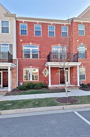 1st image of 1917 Liesfeld Pkwy #1917