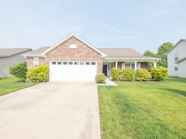 2402 Foxtail Dr, Plainfield, IN 46168