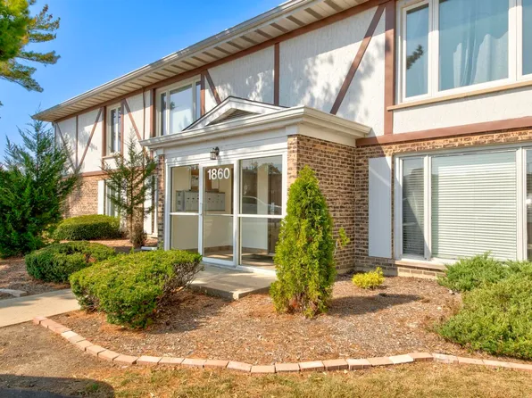 1860 W Surrey Park Ln Unit 1C, Arlington Heights, IL 60005