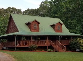 927 Casey Rd, Trenton, GA 30752