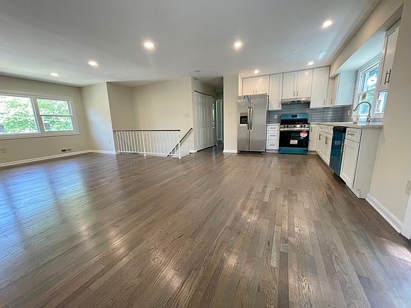 Living room & kitchen