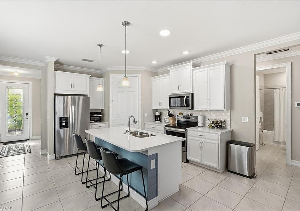 1st image of 28378 Captiva Shell LOOP