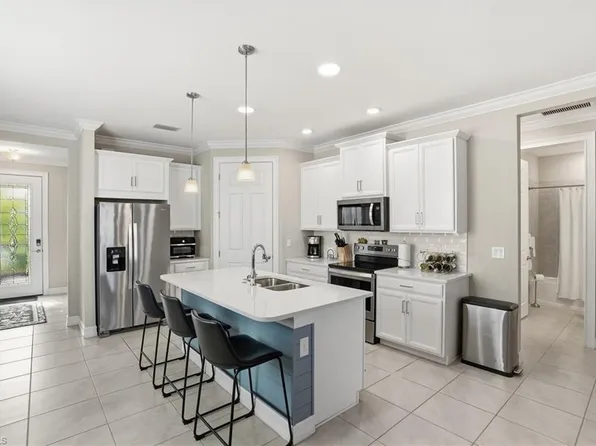 28378 Captiva Shell LOOP, BONITA SPRINGS, FL 34135