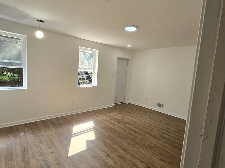 1712 McCulloh St #1 — Photo 2