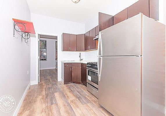 2nd image of 477 Chauncey St #7S
