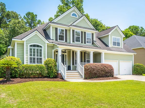 2765 Victoria Lake Dr, Mount Pleasant, SC 29466
