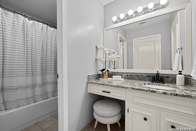 7926 Broadway #304 — Photo 22