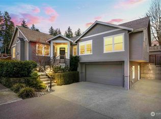 7705 NE 167th St, Kenmore, WA 98028