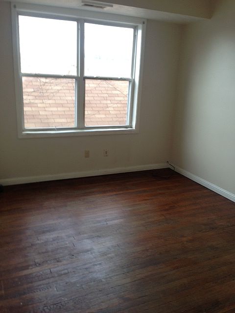 1st image of 213 Roane St #D