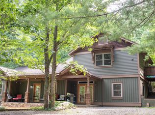 38 Heavens View Dr, Asheville, NC 28803