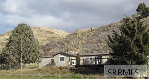 2nd image of 262 S Old Highway 91