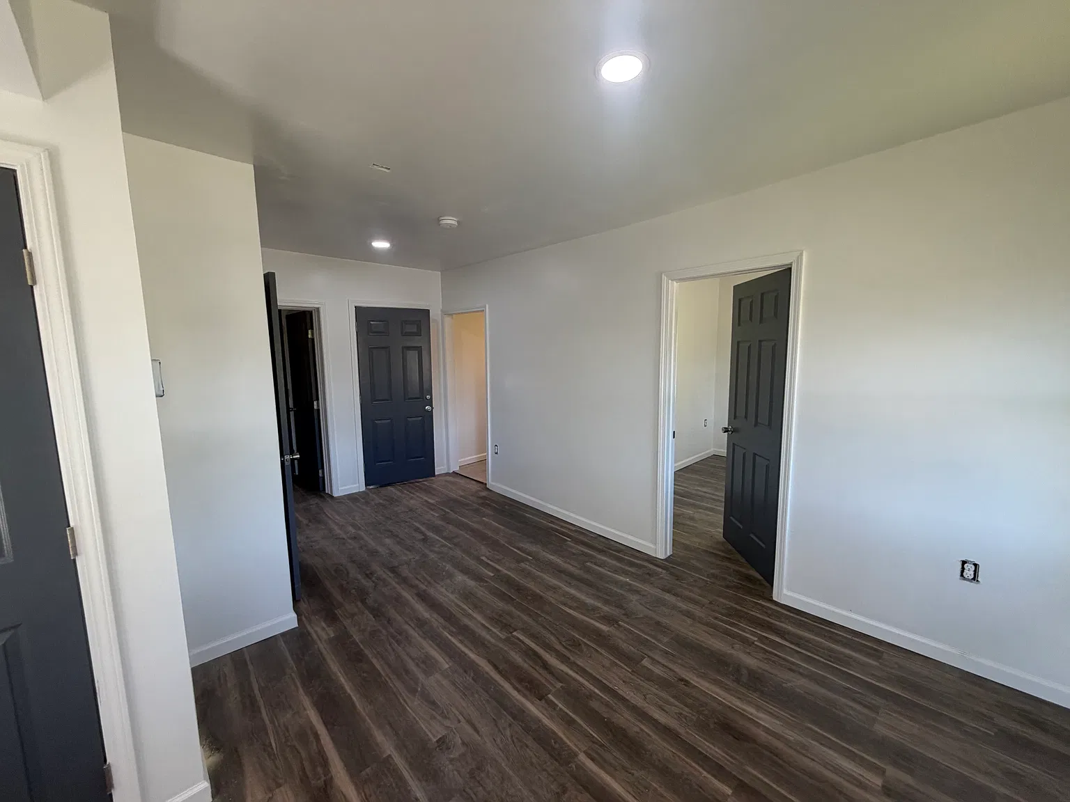 2 bed, $1,250 — Photo 2