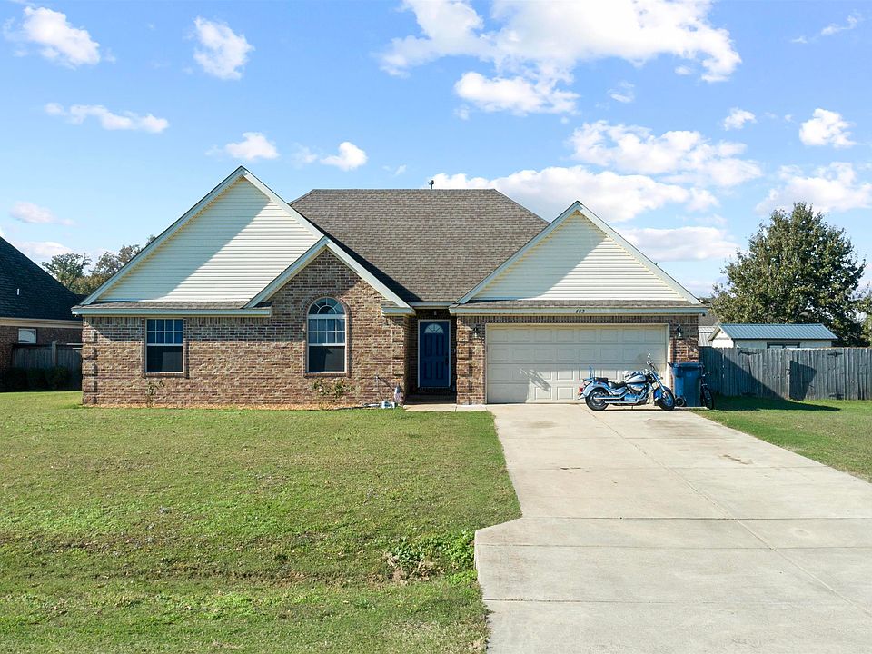 1st image of 602 Stewart Dr