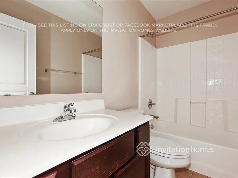 3915 S Napa Ln — Photo 14