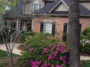 300 Farming Creek Dr, Simpsonville, SC 29680