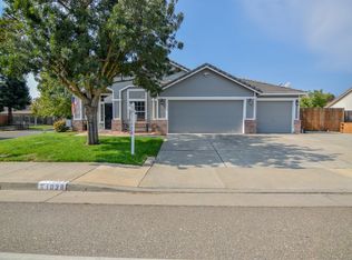 1038 Bay Shore Dr, Galt, CA 95632