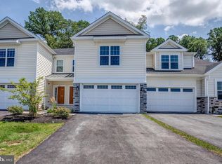 40 Hunters Ln, Glen Mills, PA 19342