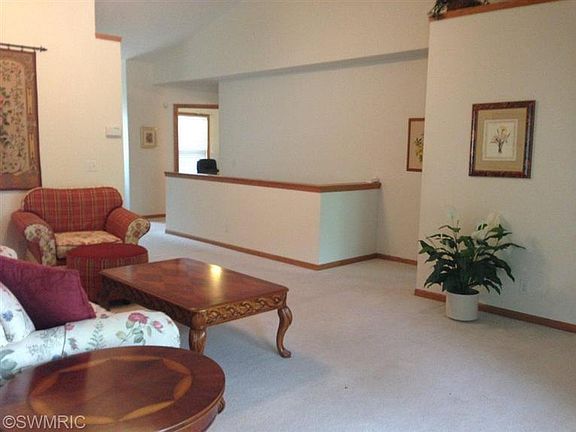 4th image of 1524 Beechtree Cmns