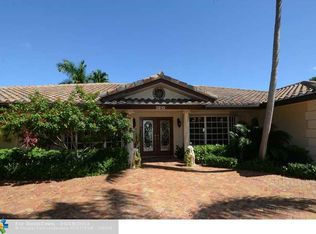 3810 Bayview Dr, Fort Lauderdale, FL 33308