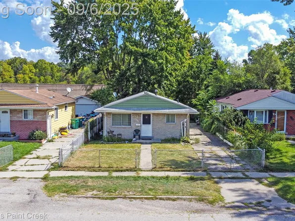 1649 Smith St, Ypsilanti, MI 48198