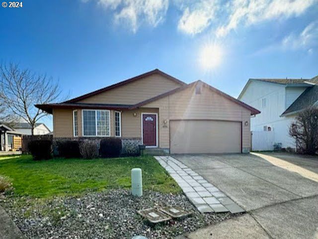 1st image of 696 SE 69th Ct