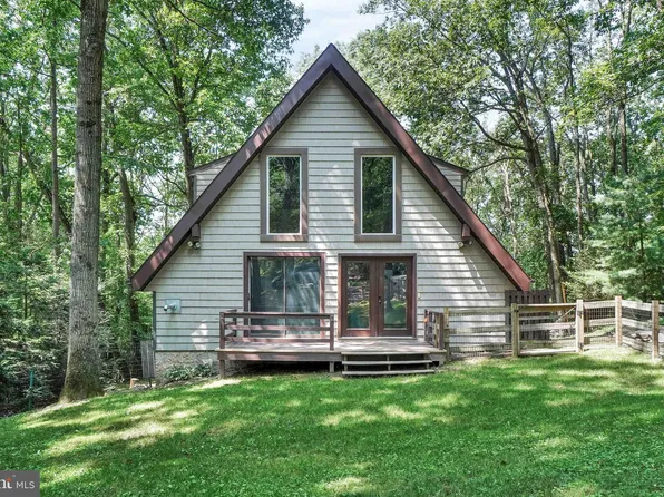 165 Massa Dr, Windsor, PA 17366