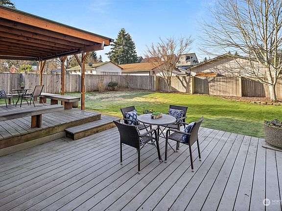 3rd image of 27015 125th Avenue SE