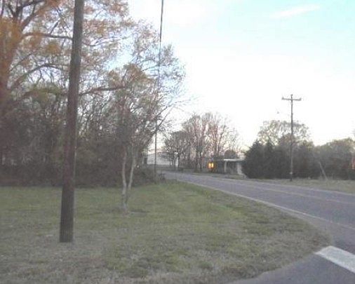 2nd image of 511 E Main St