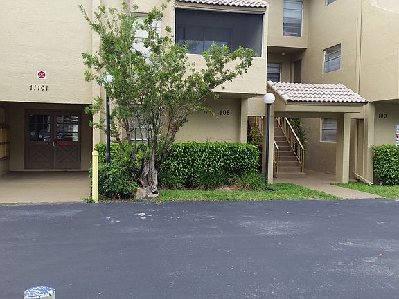 2nd image of 11101 Royal Palm Blvd APT 212