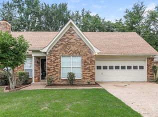 5896 Pipers Green Ln, Memphis, TN 38135