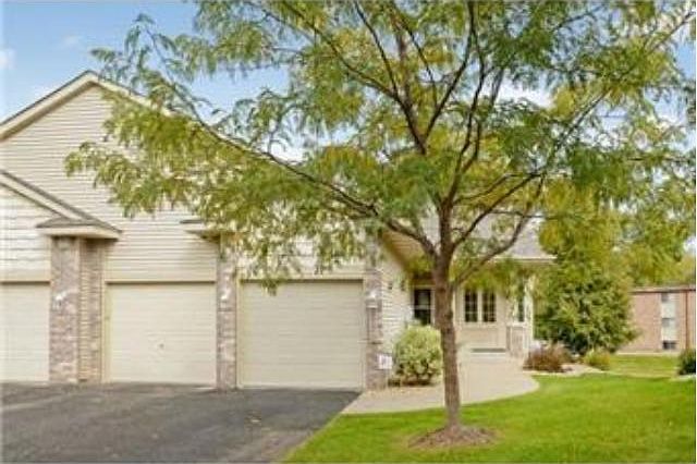 1st image of 2770 Park View Ct