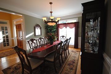 dining room for large dinner parties