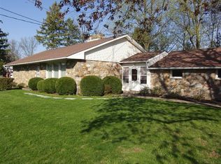 220 E Branch Rd, Sellersville, PA 18960