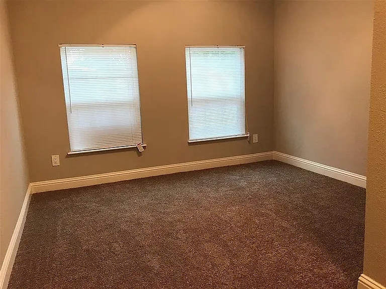 1502 Dale Pl — Photo 16