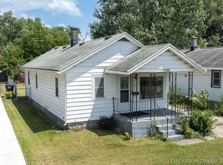 3120 Longstreet Ave SW, Wyoming, MI