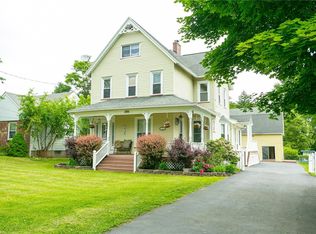 288 Pardee Rd, Rochester, NY 14609