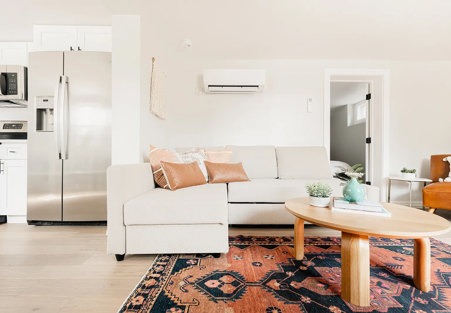 1 bed, 675 sqft, $2,300 — Photo 3